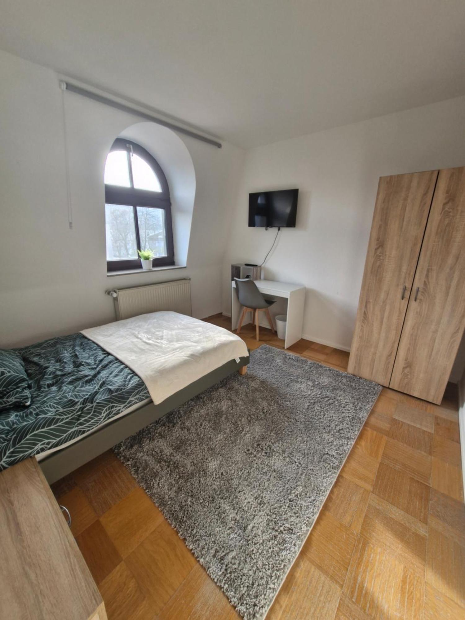 Stadtvilla Zimmervermietung Heidenheim an der Brenz Chambre photo