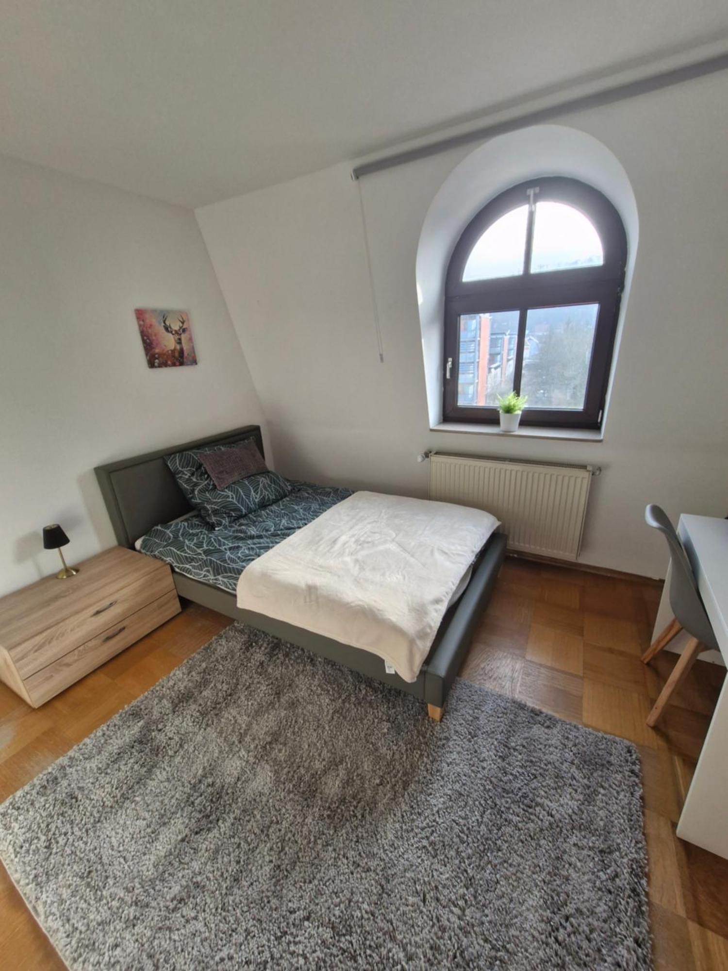 Stadtvilla Zimmervermietung Heidenheim an der Brenz Chambre photo
