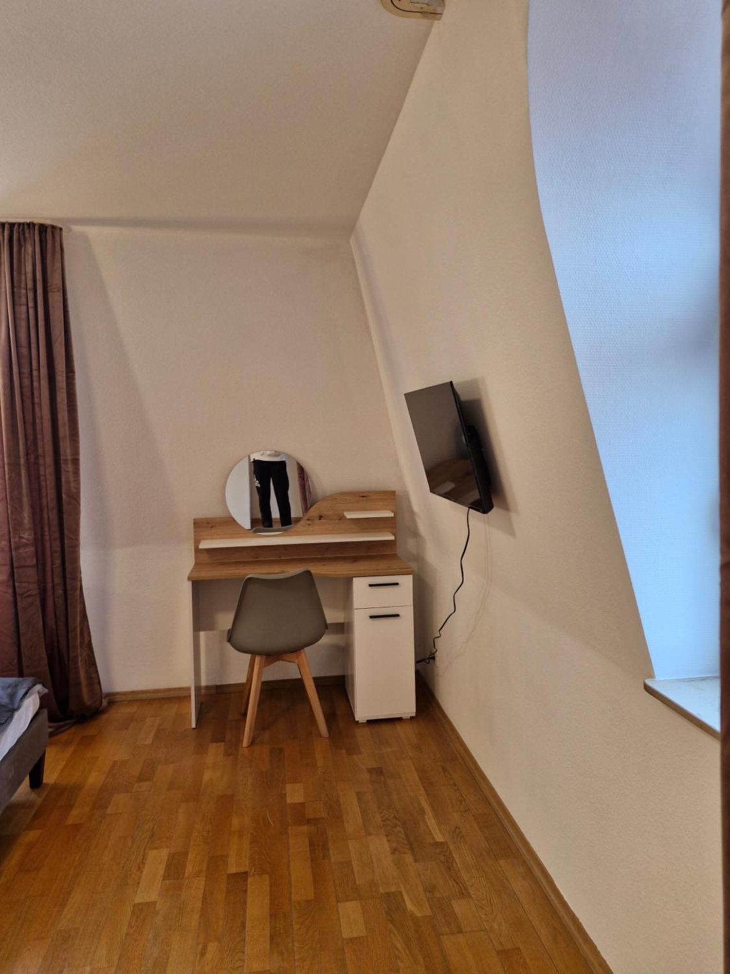 Stadtvilla Zimmervermietung Heidenheim an der Brenz Chambre photo